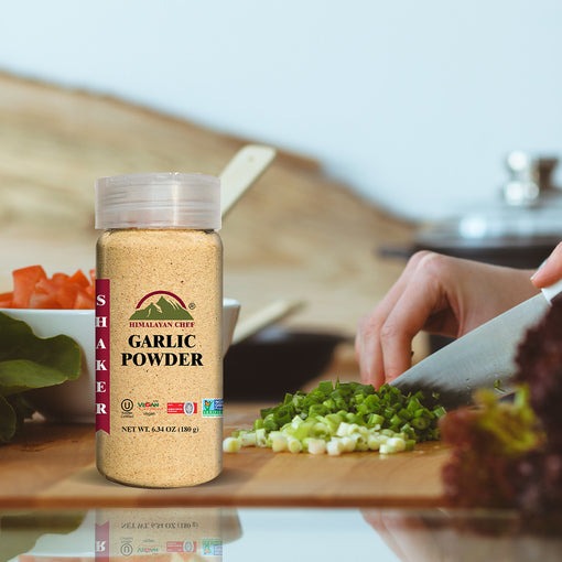 Garlic Powder Plastic Shaker - 0.4 lbs (180g) | Himalayan Chef